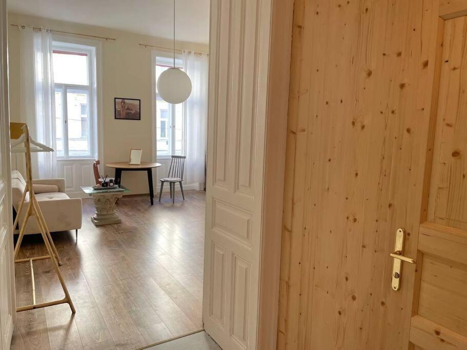 Unique In Doebling Appartamento